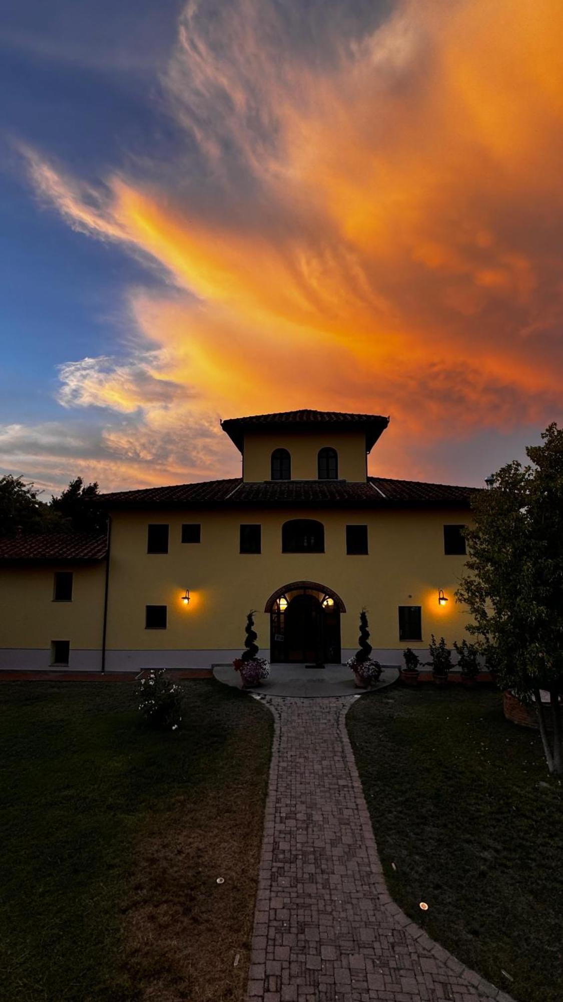 Hotel Cascina Cipressa San Romano (Pisa)